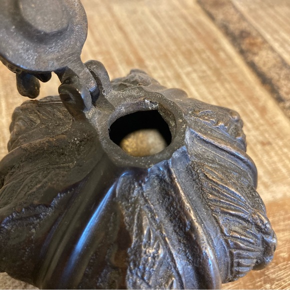 Vintage Ornate Footed Metal Inkwell with Rooster Lid - Picture 10 of 16